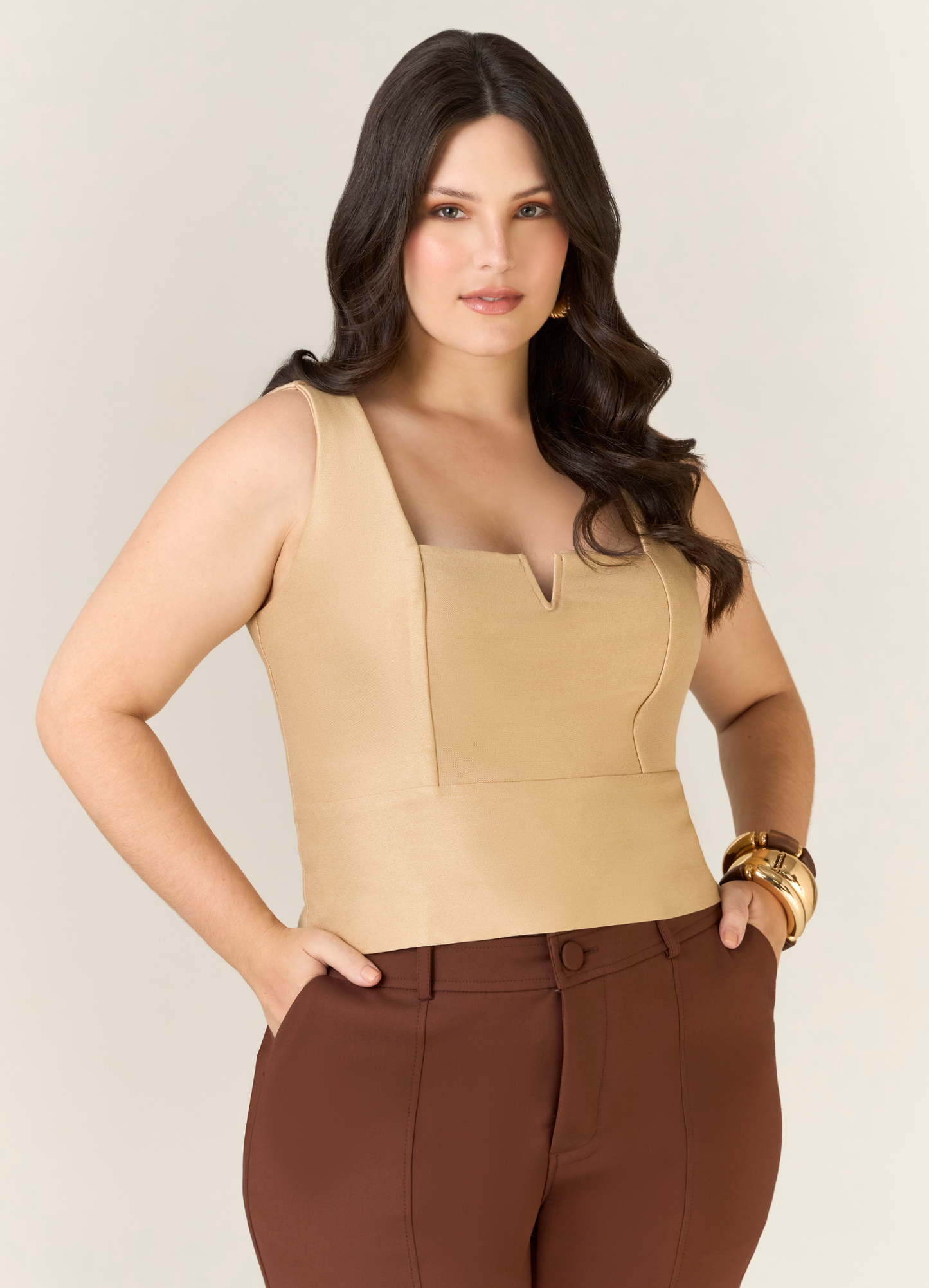 CROPPED RAISSA