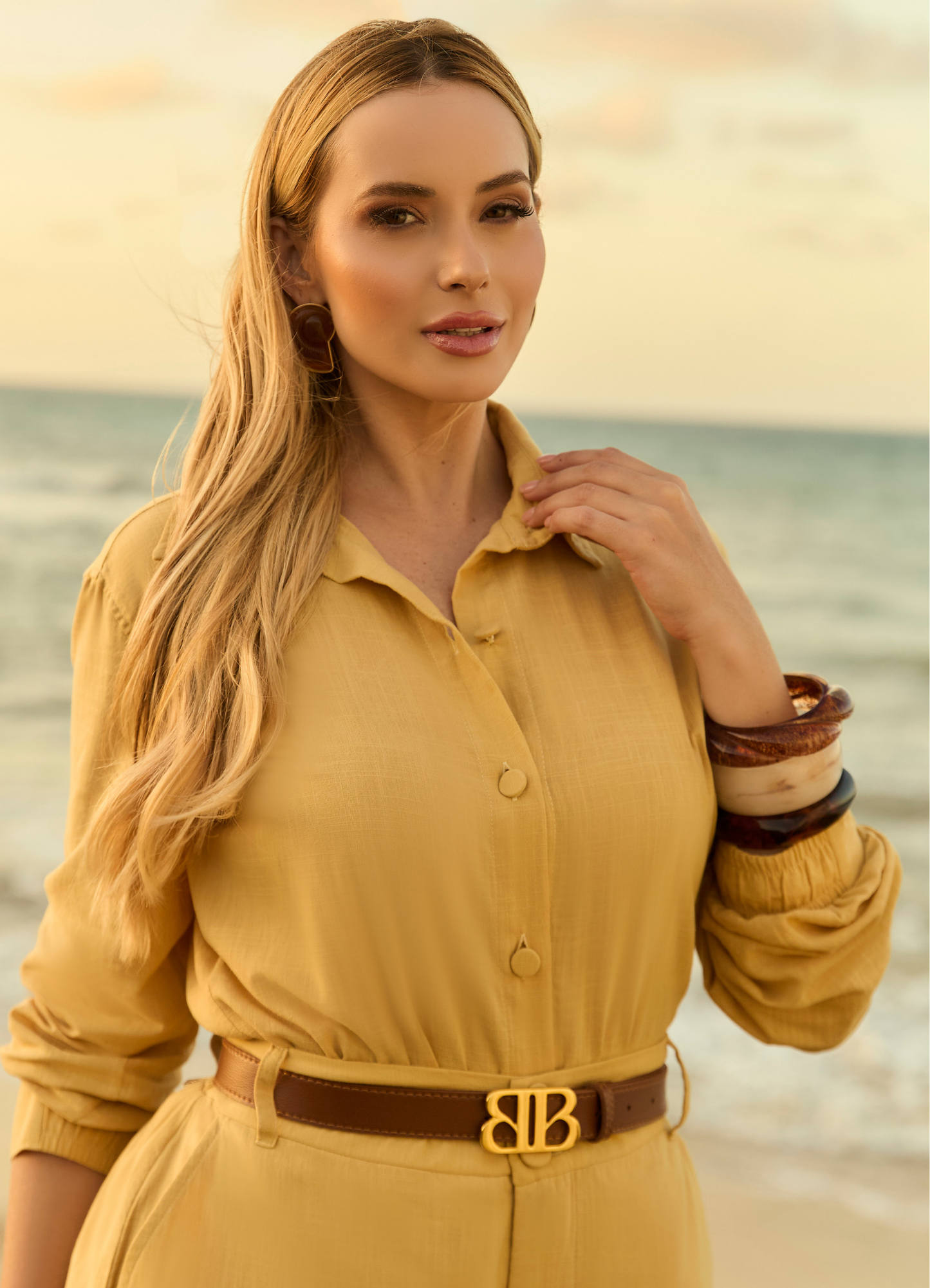 CONJUNTO ÍSIS