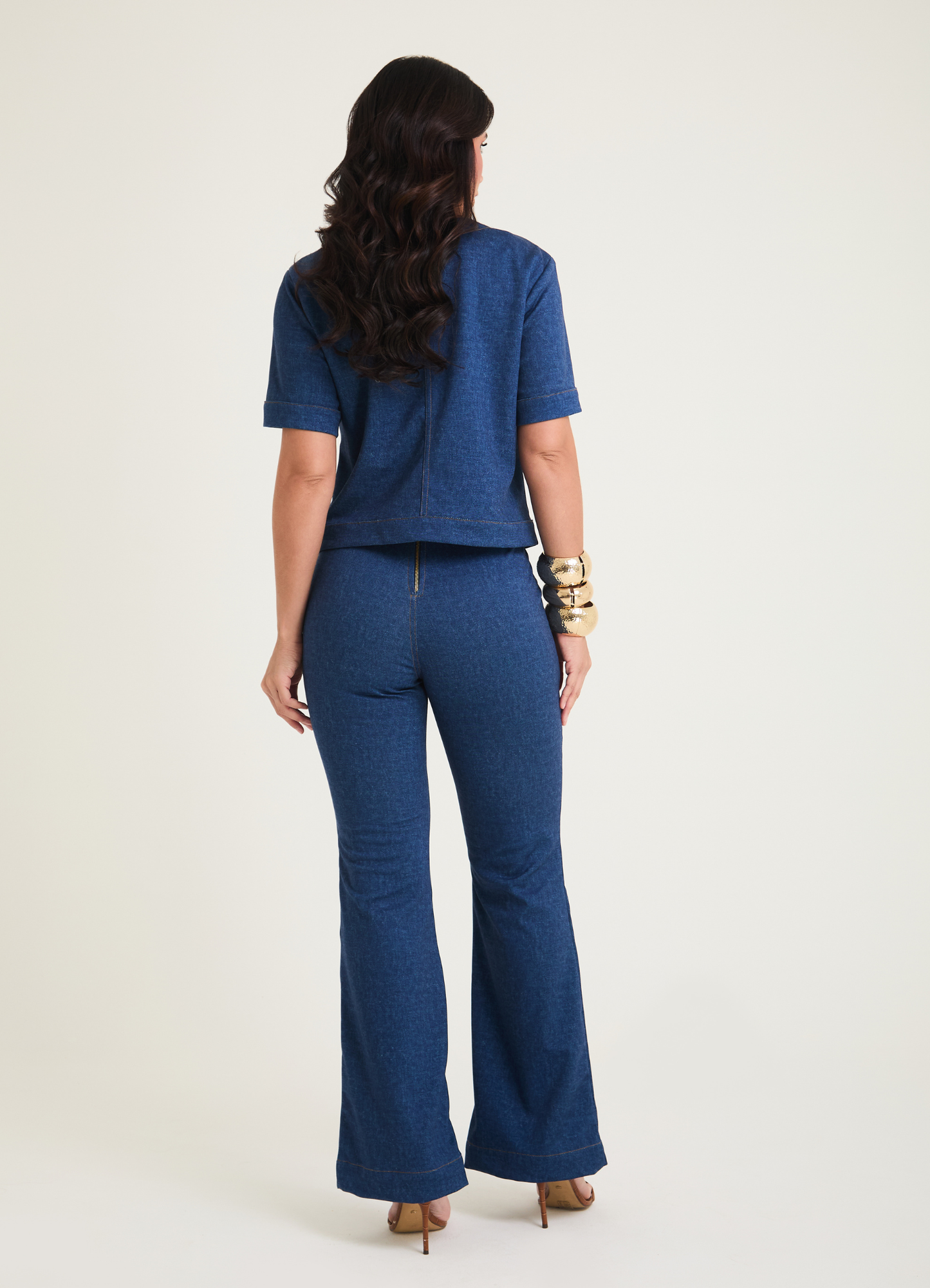 CONJUNTO LARA