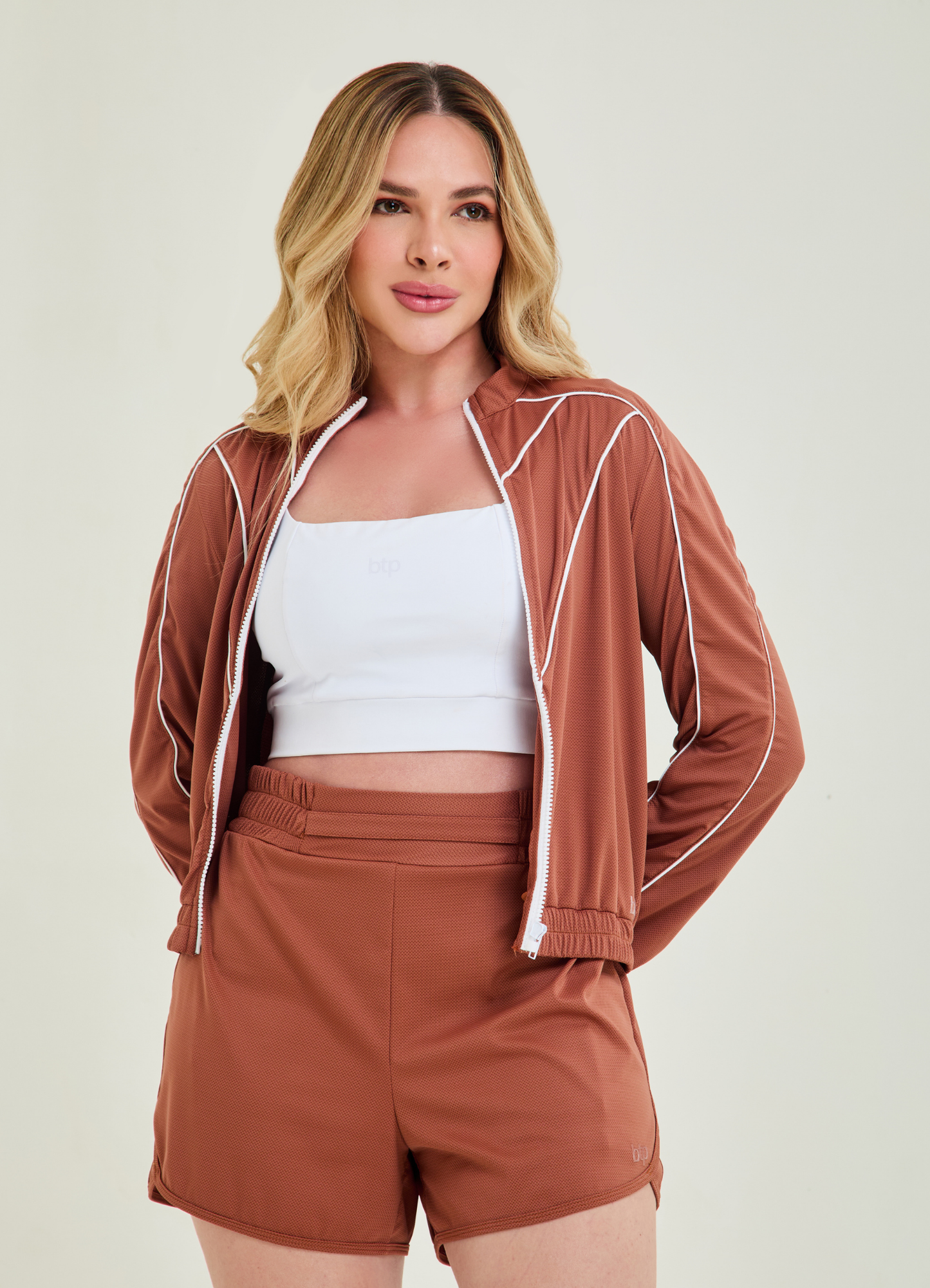 BOMBER AMANDA
