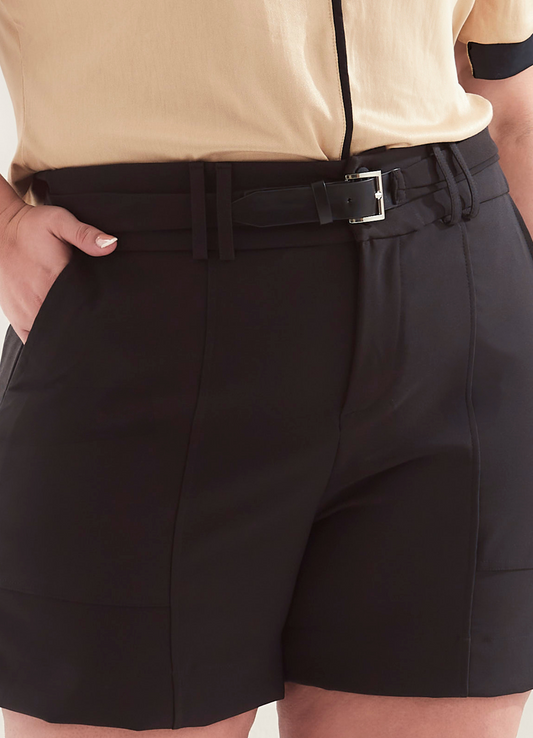SHORT BLACK