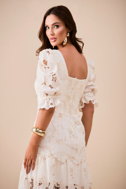 VESTIDO MIDI TEC. BORDADO.